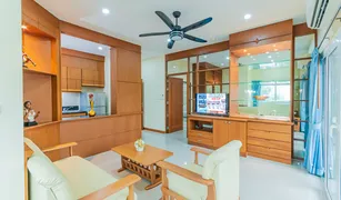 1 chambre Condominium a vendre à Nong Prue, Pattaya The Whitehouse Condotel