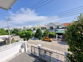 3 Bedroom Villa for sale at Nirun Ville 8, Dokmai