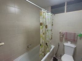 Studio Wohnung zu verkaufen im Holiday Condo View, Nong Prue