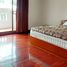 3 Schlafzimmer Wohnung zu vermieten im Crystal Ville Court Sukhumvit, Khlong Toei Nuea
