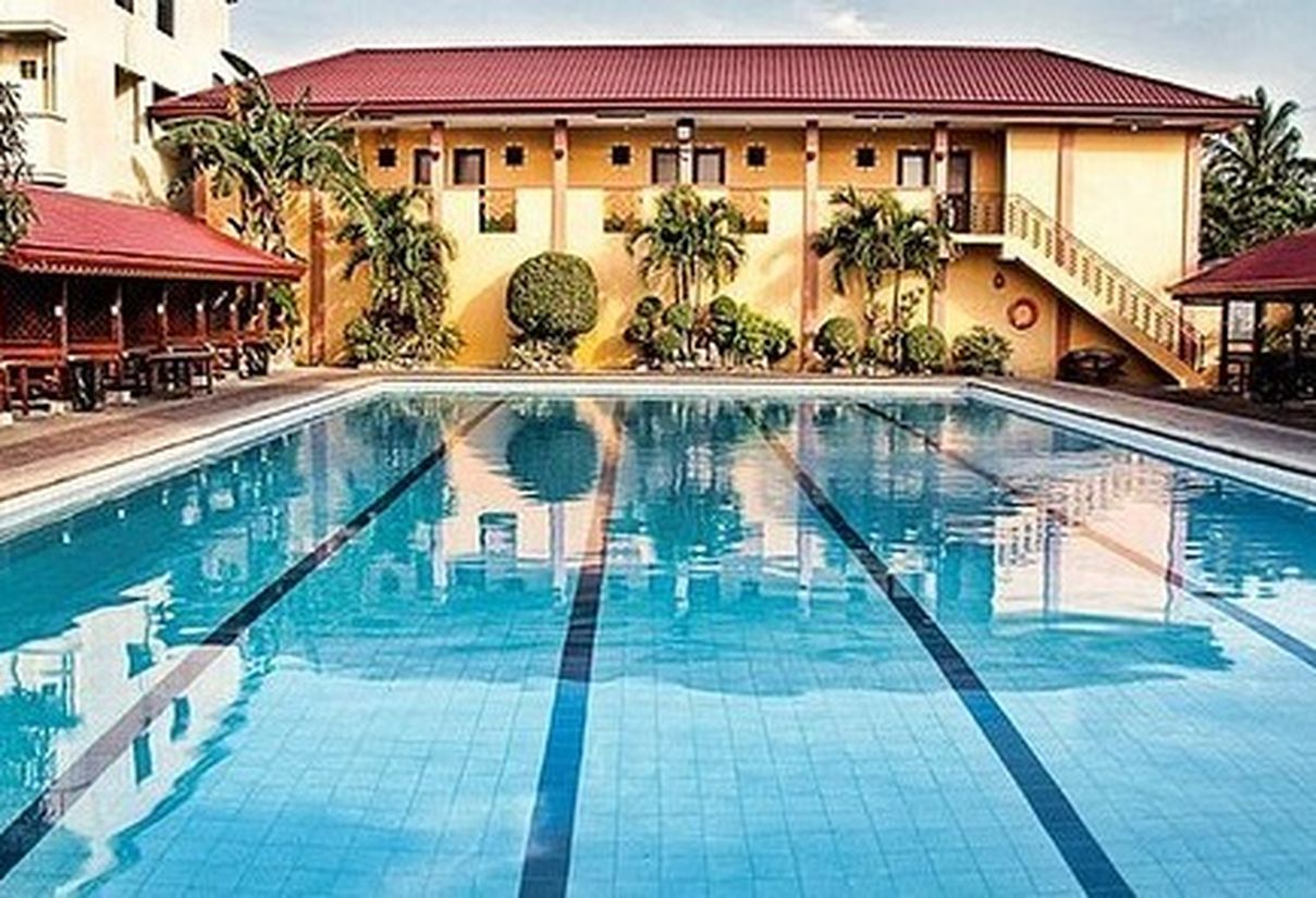 Studio Penthouse for Rent at The Courtyards Vermosa for ₱8,000/mo