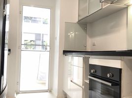 2 Schlafzimmer Wohnung zu vermieten im Pearl Residences Sukhumvit 24, Khlong Tan