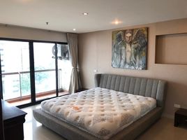 2 Schlafzimmer Wohnung zu vermieten im Baan Prompong, Khlong Tan Nuea