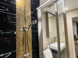2 Bedroom Condo for sale at The Twin Tower, Nong Prue