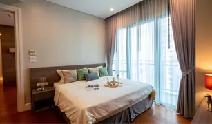 曼谷 Khlong Tan Bright Sukhumvit 24 2 卧室 公寓 售 