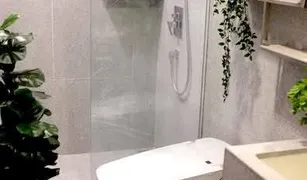 2 Bedrooms Condo for sale in Thanon Phet Buri, Bangkok The Line Ratchathewi