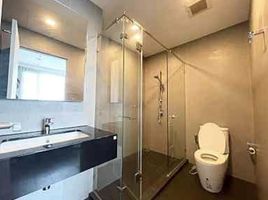 2 Bedroom Condo for sale at Whizdom Avenue Ratchada - Ladprao, Chomphon