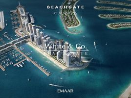 3 बेडरूम अपार्टमेंट for sale at Beachgate by Address, EMAAR Beachfront, दुबई हार्बर