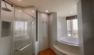 4 chambres Condominium a vendre à Bang Lamphu Lang, Bangkok Watermark Chaophraya