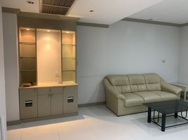 2 Bedroom Apartment for sale at Jewelry Trade Center, Suriyawong