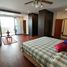 在Raintree Village Apartment租赁的3 卧室 住宅, Khlong Tan Nuea