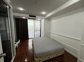 3 Schlafzimmer Appartement zu vermieten im Baan Yoswadi, Sam Sen Nai