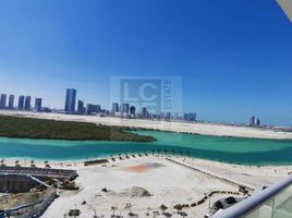 2 Bedroom Apartment for sale at Oceanscape, Shams Abu Dhabi