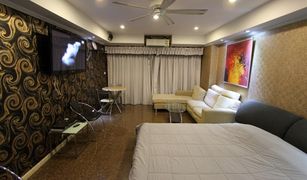 Studio Condo for sale in Nong Prue, Pattaya Yensabai Condotel