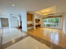 4 спален Дом в аренду в Sukhumvit 36 Garden Village, Khlong Tan, Кхлонг Тоеи