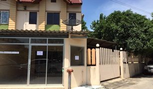 3 Bedrooms Townhouse for sale in Don Hua Lo, Pattaya 