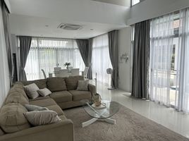 3 Schlafzimmer Villa zu verkaufen im Nagawari Village, Na Chom Thian, Sattahip, Chon Buri