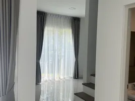 2 Bedroom House for sale at Baan Klang Mueng The Edition Pinklao-Borom, Taling Chan, Taling Chan