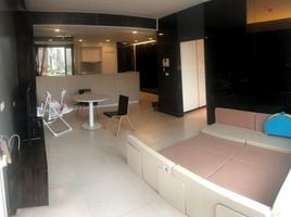 2 Bedroom Condo for sale at Manhattan Chidlom, Makkasan
