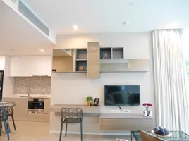 1 Bedroom Condo for sale at The Room Sukhumvit 21, Khlong Toei Nuea