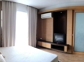 3 Bedroom Condo for rent at Citi Smart Condominium, Khlong Toei