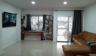 3 Bedrooms Townhouse for sale in Anusawari, Bangkok Jamjuree Park Ram Intra 5