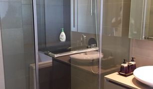 1 Bedroom Condo for sale in Suriyawong, Bangkok M Silom