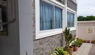 2 Bedrooms Townhouse for sale in Huai Kapi, Pattaya Bang Saen Valley