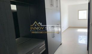 3 Schlafzimmern Appartement zu verkaufen in Al Reef Villas, Abu Dhabi Tower 20