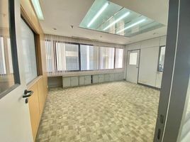 2,260 Sqft Office for rent at Ocean Tower 2, Khlong Toei Nuea, Watthana