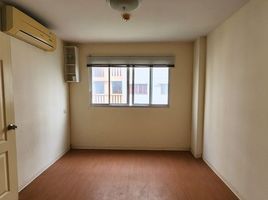 1 Schlafzimmer Wohnung zu verkaufen im Lumpini Condo Town Rattanathibet, Bang Kraso