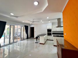 3 Bedroom Villa for rent in The Chilled Shopping Mall, Nong Prue, Nong Prue