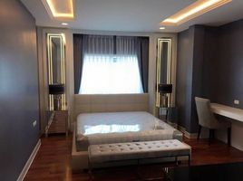 5 Bedroom House for rent at Grand Bangkok Boulevard Rama 9-Srinakarin, Saphan Sung
