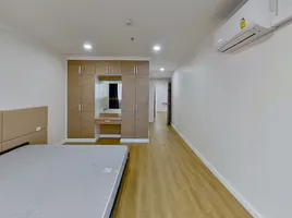 2 Bedroom Apartment for rent at Baan Suanpetch, Khlong Tan Nuea