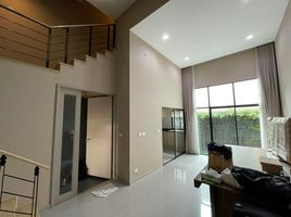 3 Bedroom Townhouse for sale at Arden Phatthanakan, Suan Luang, Suan Luang