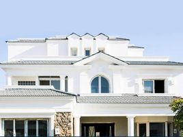 4 Bedroom Villa for sale at Mountain View 2, The 5th Settlement, New Cairo City