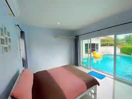 3 Schlafzimmer Villa zu vermieten in Hua Hin Beach, Hua Hin City, Nong Kae