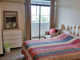 1 Bedroom Condo for sale at The Roof Garden Onnut, Phra Khanong