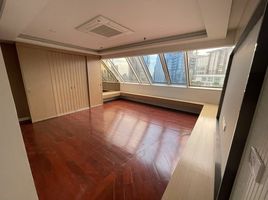 5 Bedroom Penthouse for sale at Moon Tower, Khlong Tan Nuea