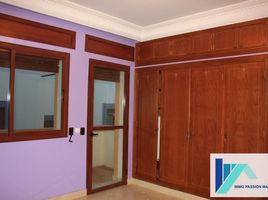 3 Schlafzimmer Appartement zu vermieten im Appartement F4 non-meublé à TANGER – Ain Hayani., Na Tanger