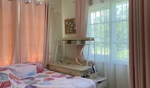 Bang Khen, Nonthaburi Golden Town 2 Ngamwongwan-Prachachuen တွင် 4 အိပ်ခန်းများ တိုက်တန်း ရောင်းရန်အတွက်