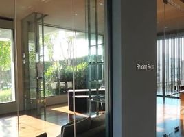 2 Bedroom Condo for rent at The Room Sukhumvit 62, Bang Chak