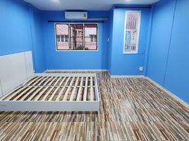 2 Schlafzimmer Reihenhaus zu vermieten im First Home Village, Tha Raeng, Bang Khen
