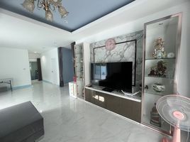 6 Bedroom Villa for sale in Hua Hin City, Hua Hin, Hua Hin City