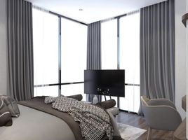 2 Bedroom Condo for rent at Muniq Langsuan, Lumphini