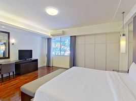 2 Schlafzimmer Wohnung zu vermieten im Krystal Court, Khlong Toei Nuea