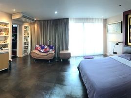 2 Schlafzimmer Wohnung zu verkaufen im Pearl Garden, Si Lom, Bang Rak