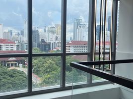 2 Bedroom Condo for sale at The Room Sukhumvit 21, Khlong Toei Nuea