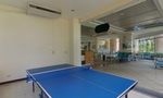 Indoor Games Room at สปริงฟิลด์ บีช รีสอร์ท