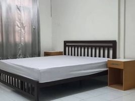 2 Schlafzimmer Reihenhaus zu vermieten in Hua Mak ARL, Suan Luang, Suan Luang
